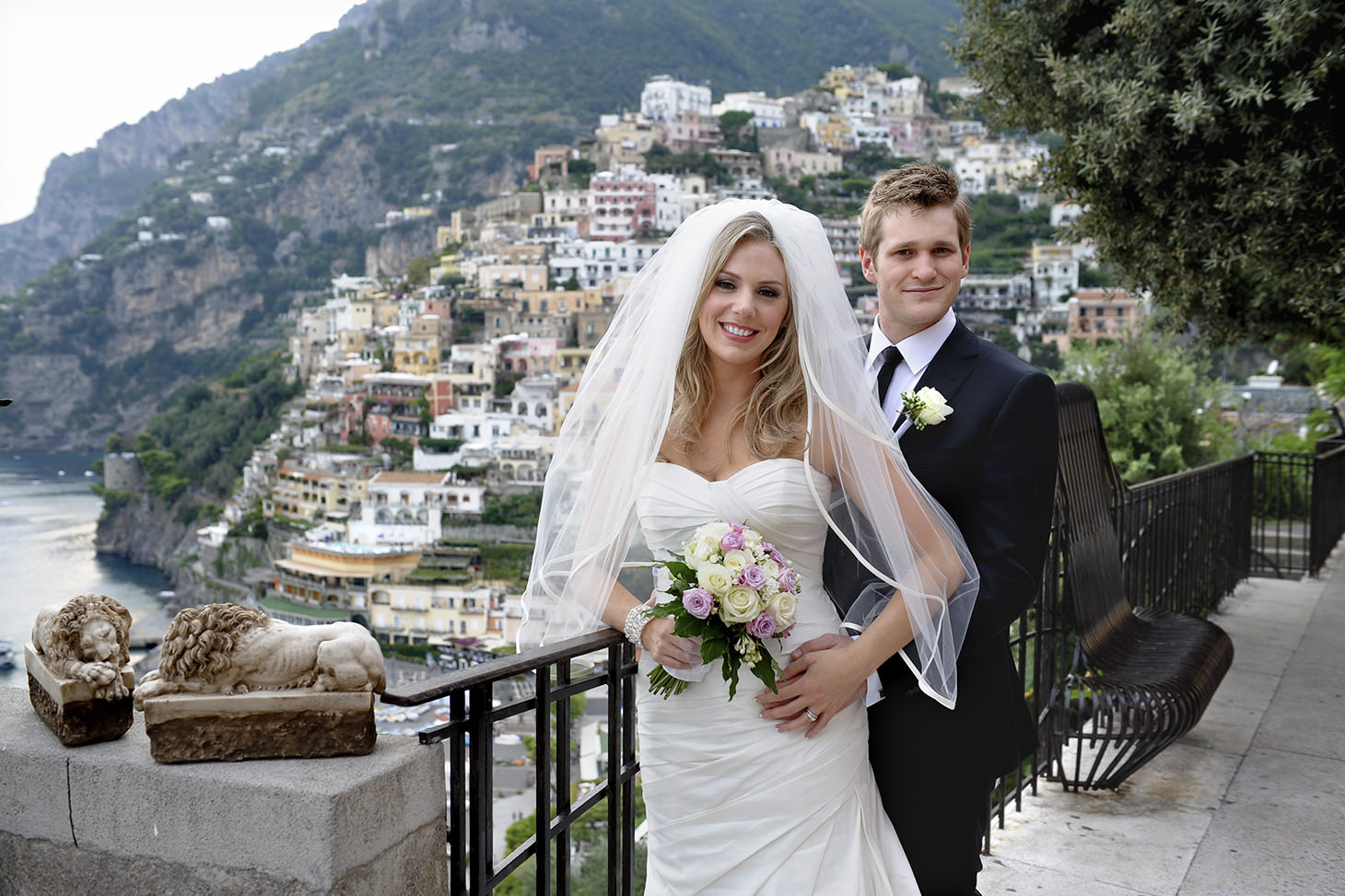 <p>Erin and Derek, civil wedding in Positano</p>