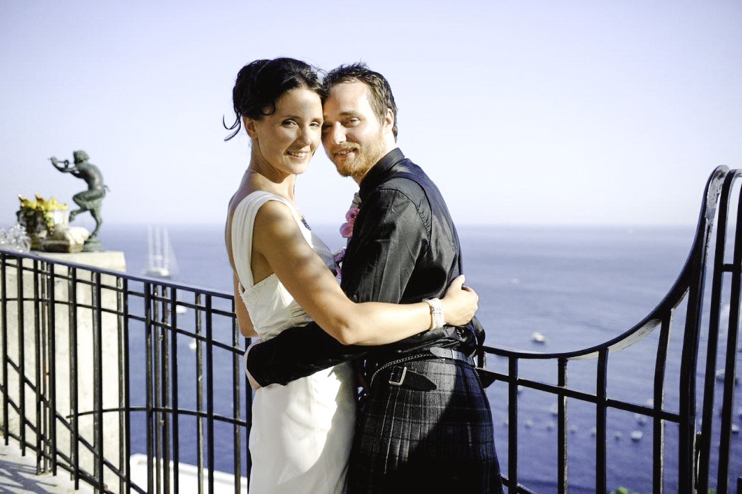 <p>Fiona and Steven, civil wedding in Positano</p>