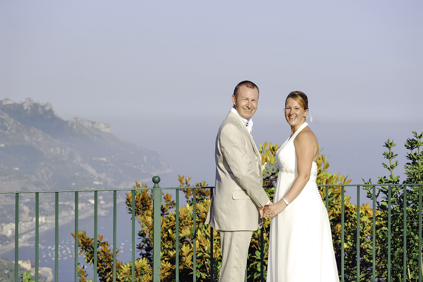 <p>Helena and Robert, civil wedding in Ravello</p>