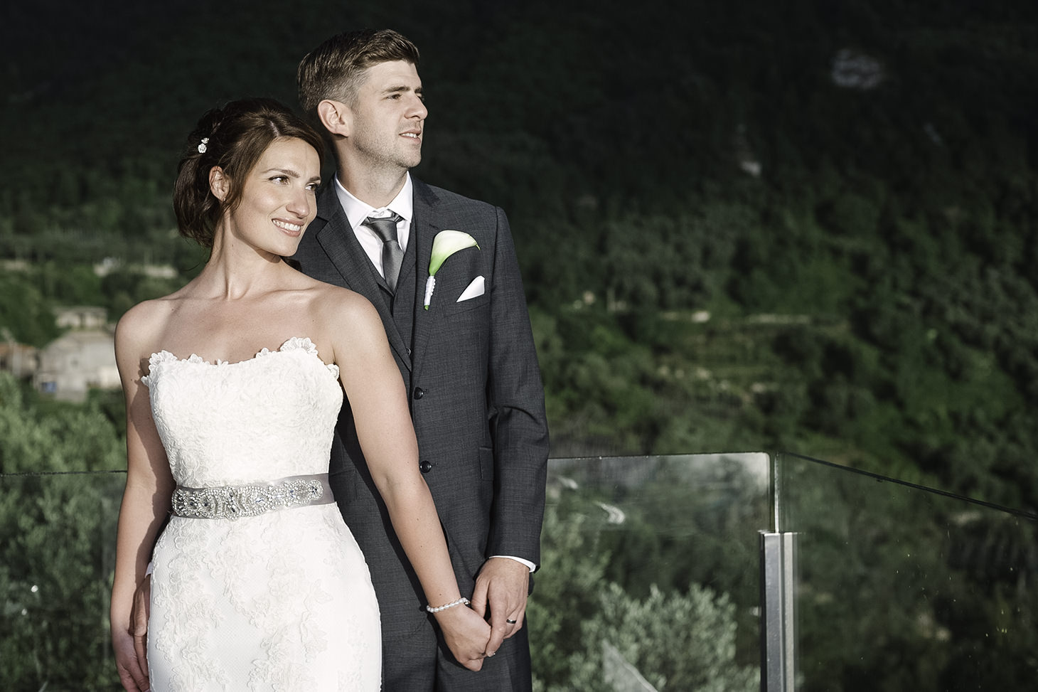 <p>Robert and Rachael, protestant wedding in Sorrento</p>
