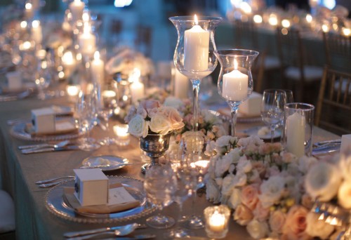 Roses and candles centerpieces