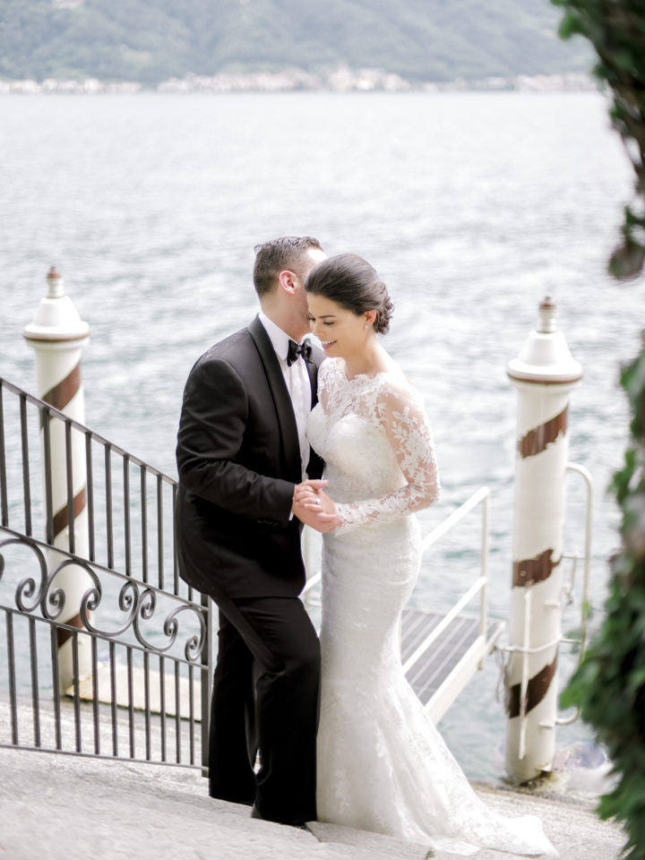 Bridal couple on Lake Como