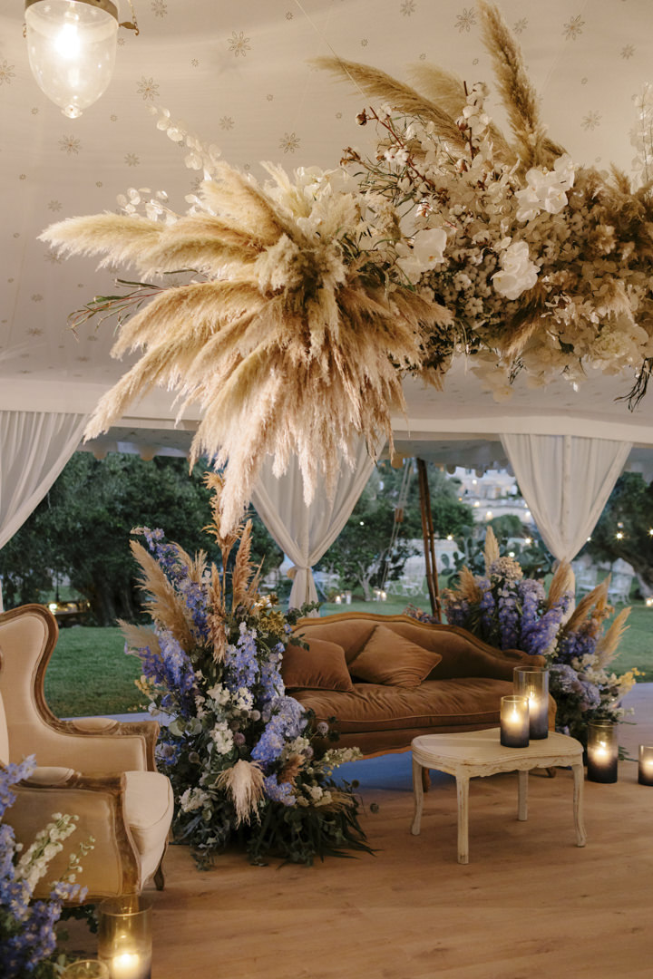 Floral decors for wedding in Puglia