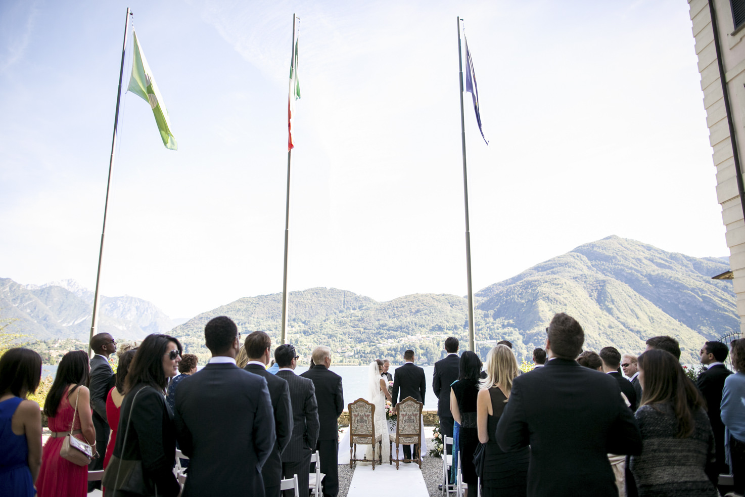Civil wedding on Lake Como
