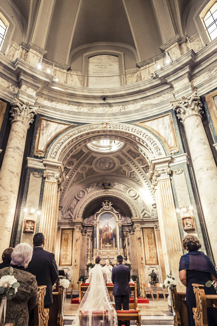 St. Anne church for Catholic weddings in Rome