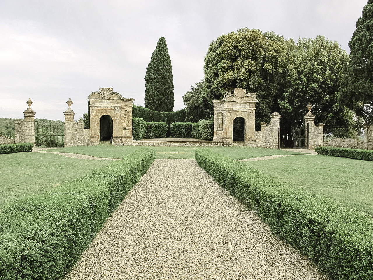 Gardens of Villa di Geggiano, Siena
