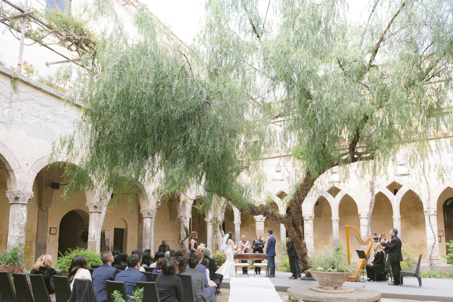 Civil ceremony in a gothic cloister in Sorrento