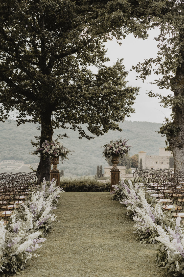 Wedding ceremony at Castello di Meleto