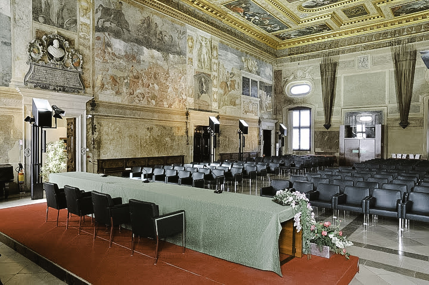 Hall of Parliament for civil wedding in Udine's Castle