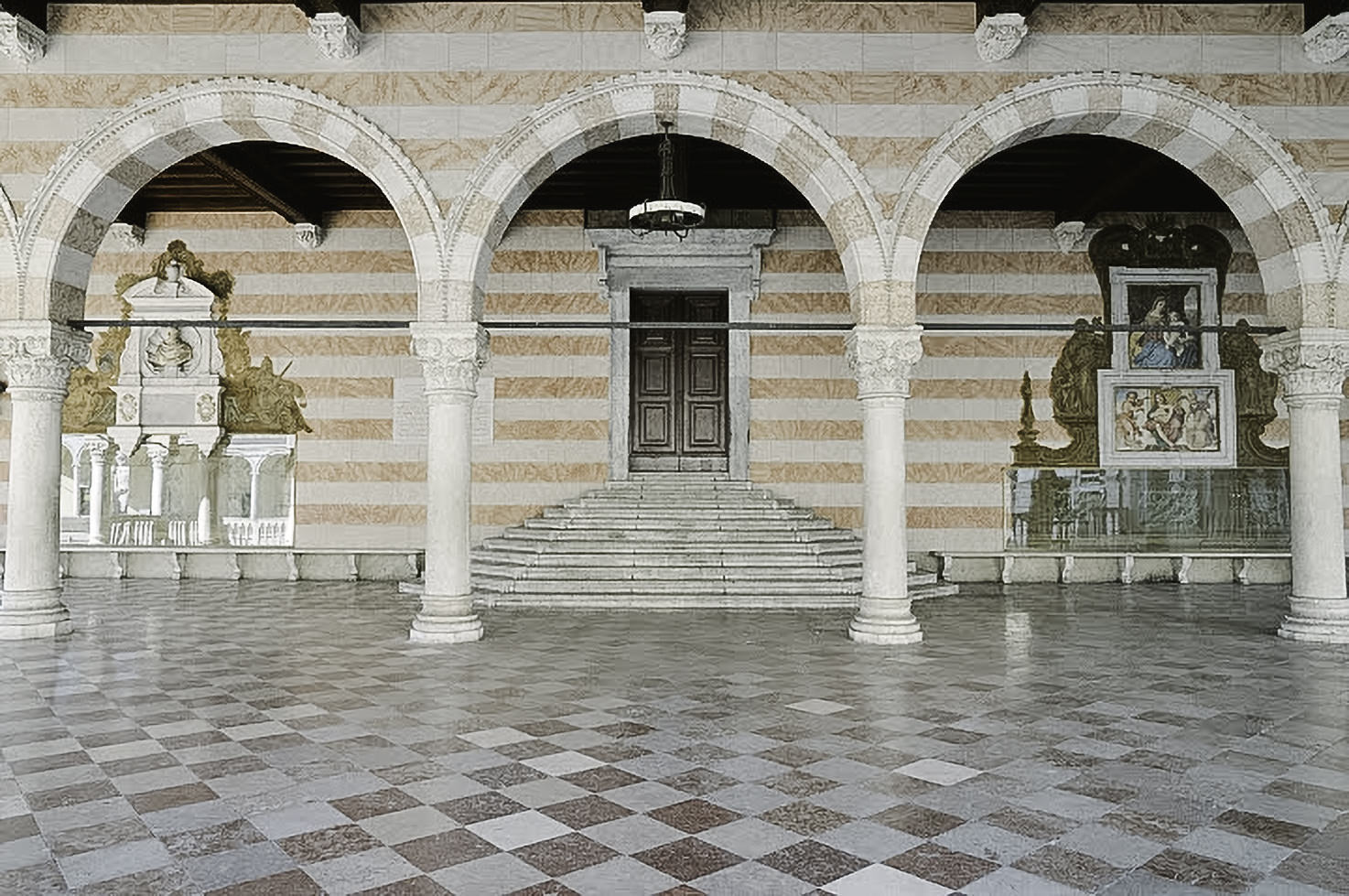 Entrance of Loggia del Lionello - Udine