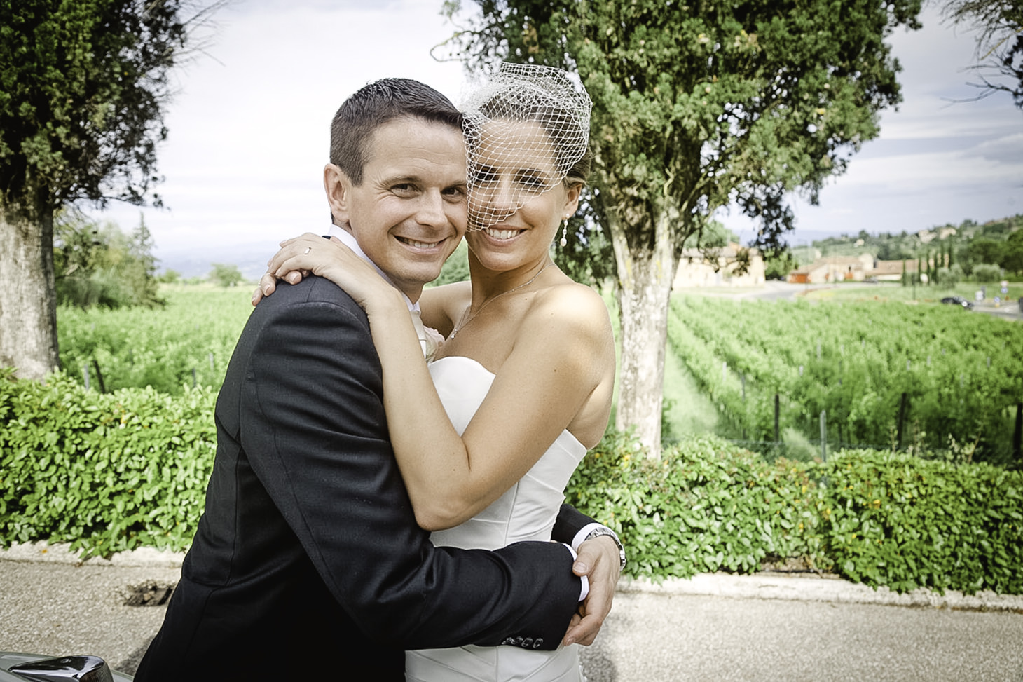 <p>Neil and Rachel, civil wedding in San Gimignano</p>