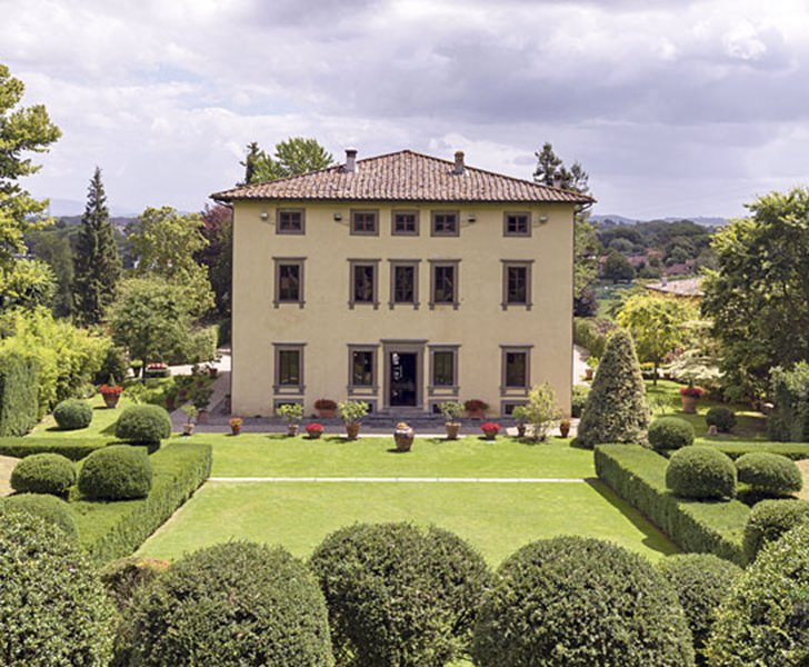 Villa Bernardini for elegant destination weddings in Tuscany