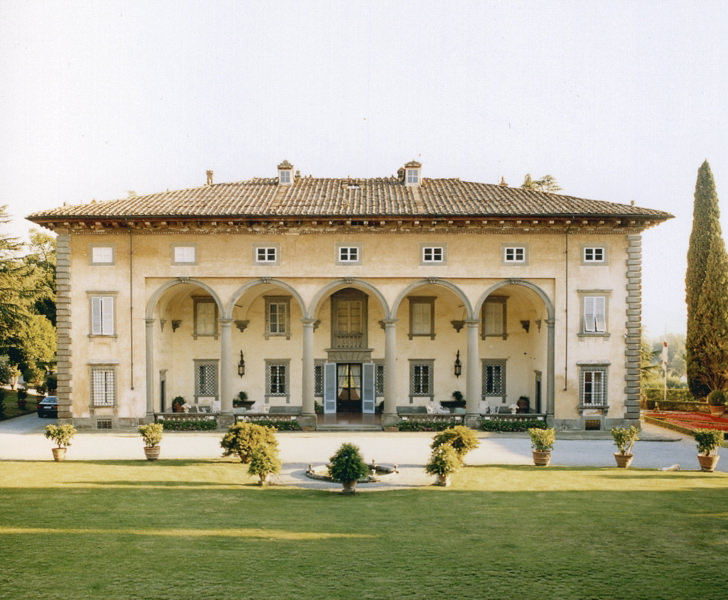 Villa Oliva for exclusive destination weddings in Tuscany