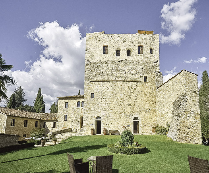 Castello di Tornano for castle weddings in Tuscany