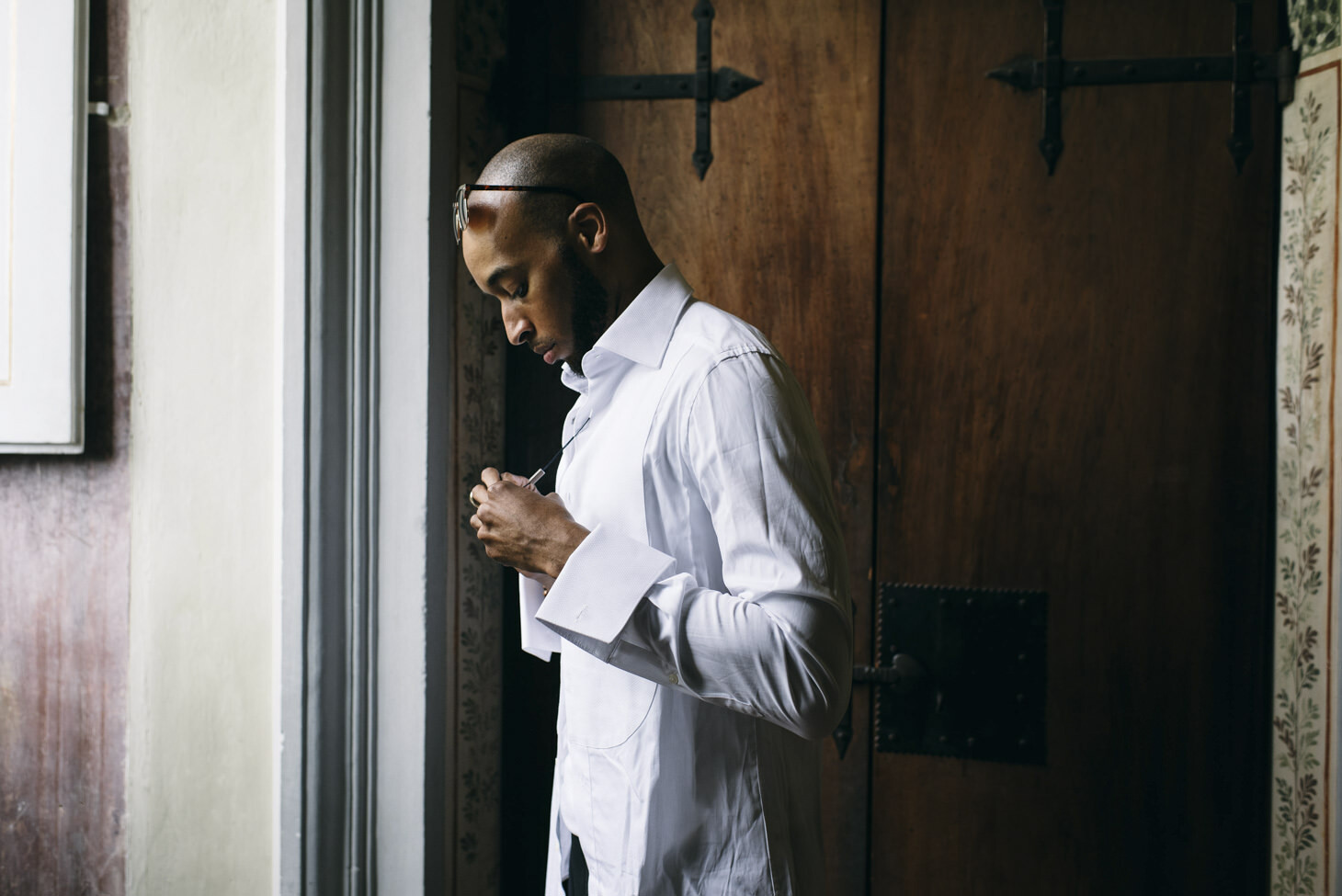 Groom getting ready for the ceremony