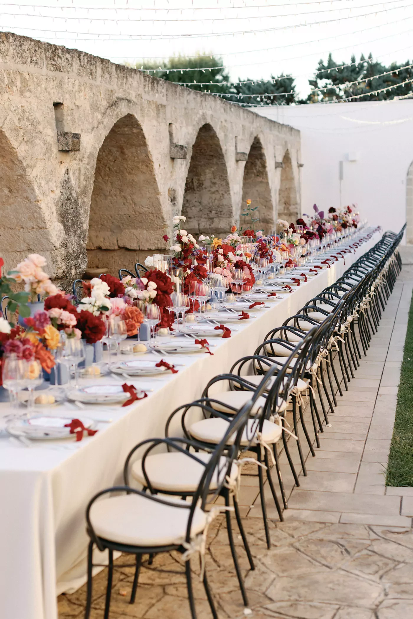 Tablescape decorations at Masseria San Giovanni