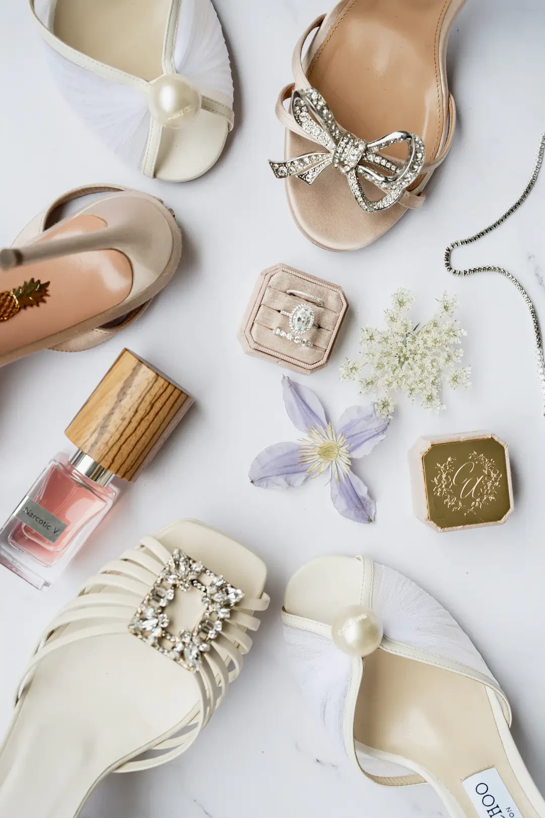 wedding rings, bride's shoes and decorations in Villa Cimbrone