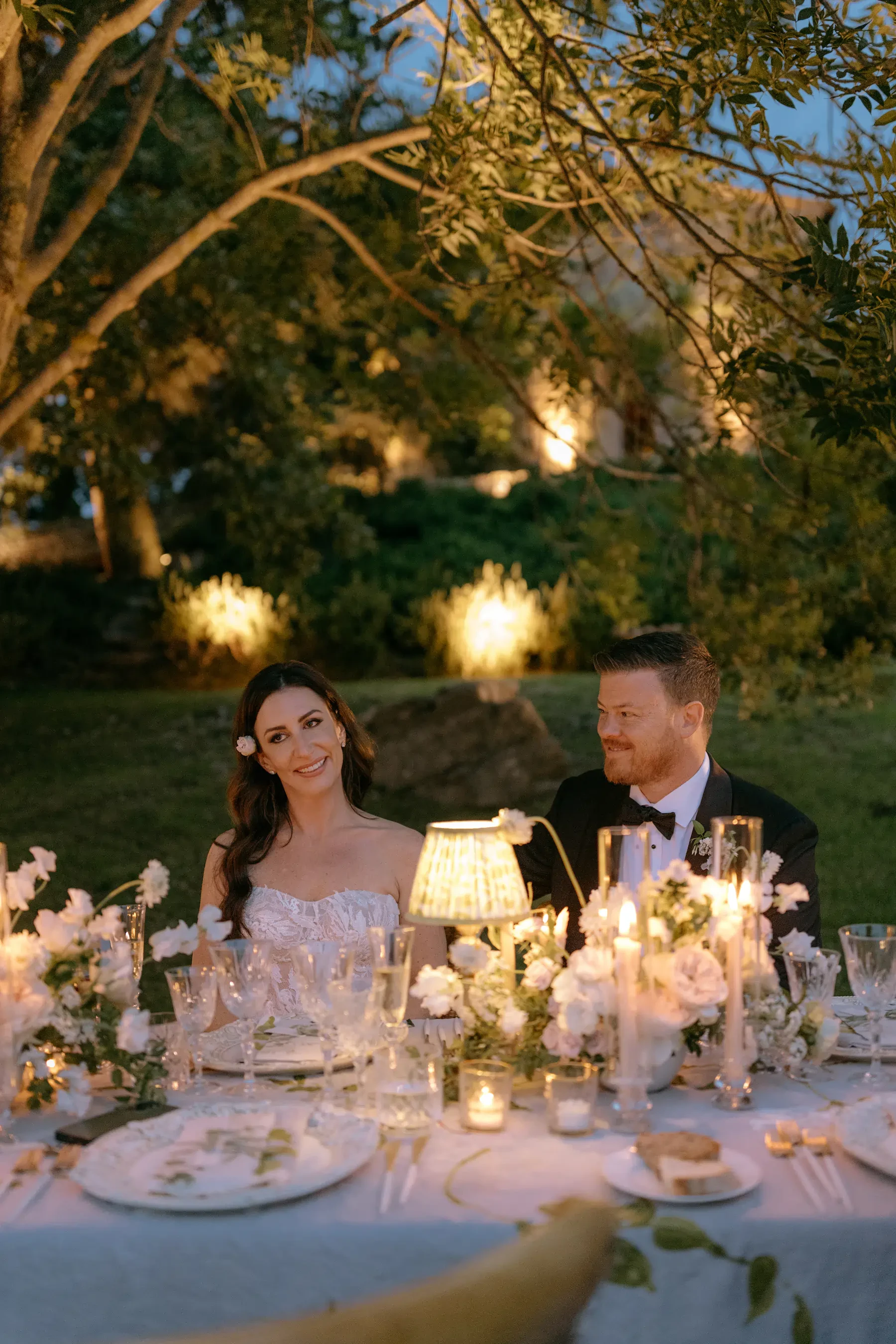 Castello Di Vicarello Tuscany Wedding Bride And Groom Dinner