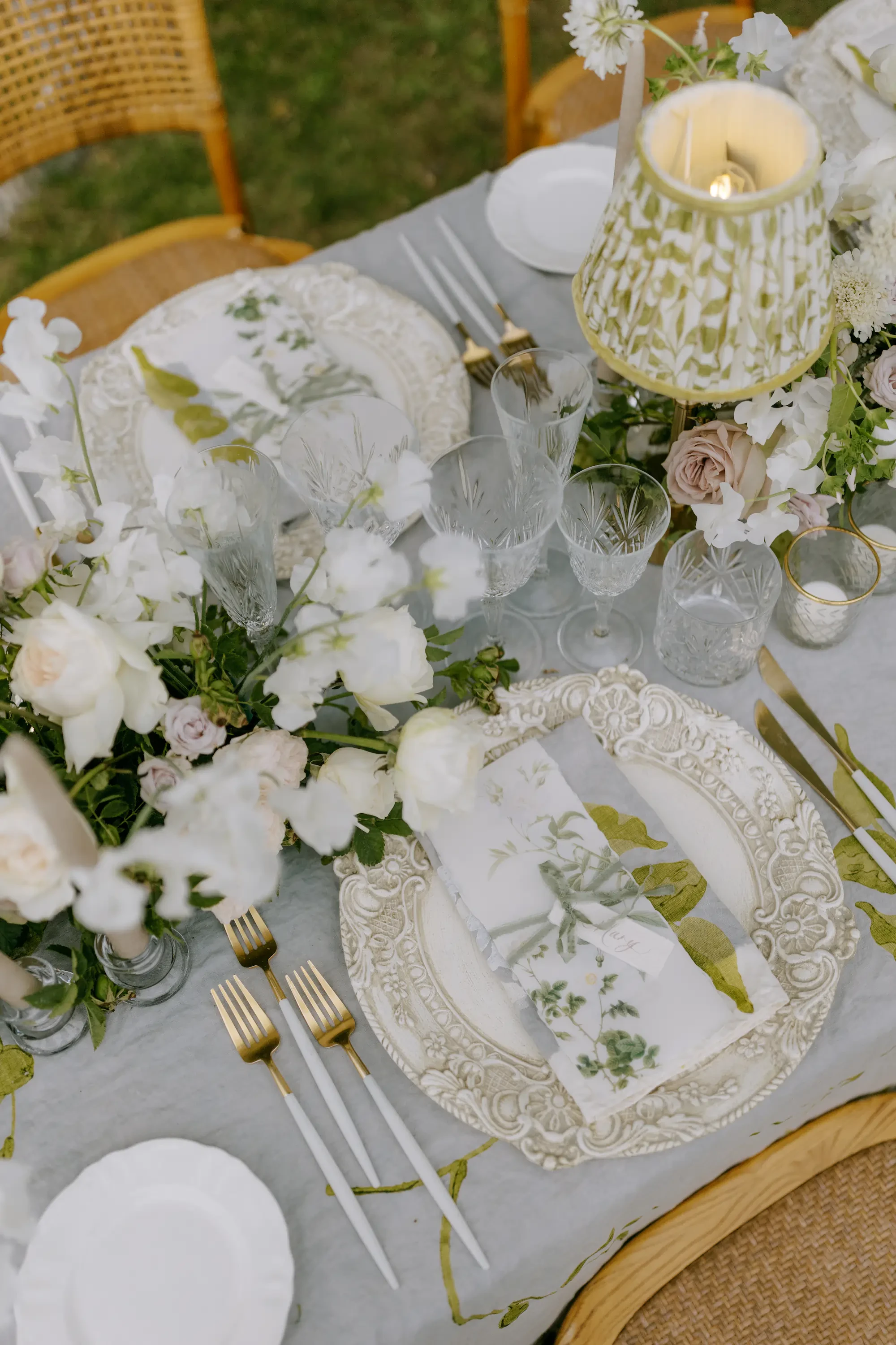 Castello Di Vicarello Tuscany Wedding Dinner Tablescape