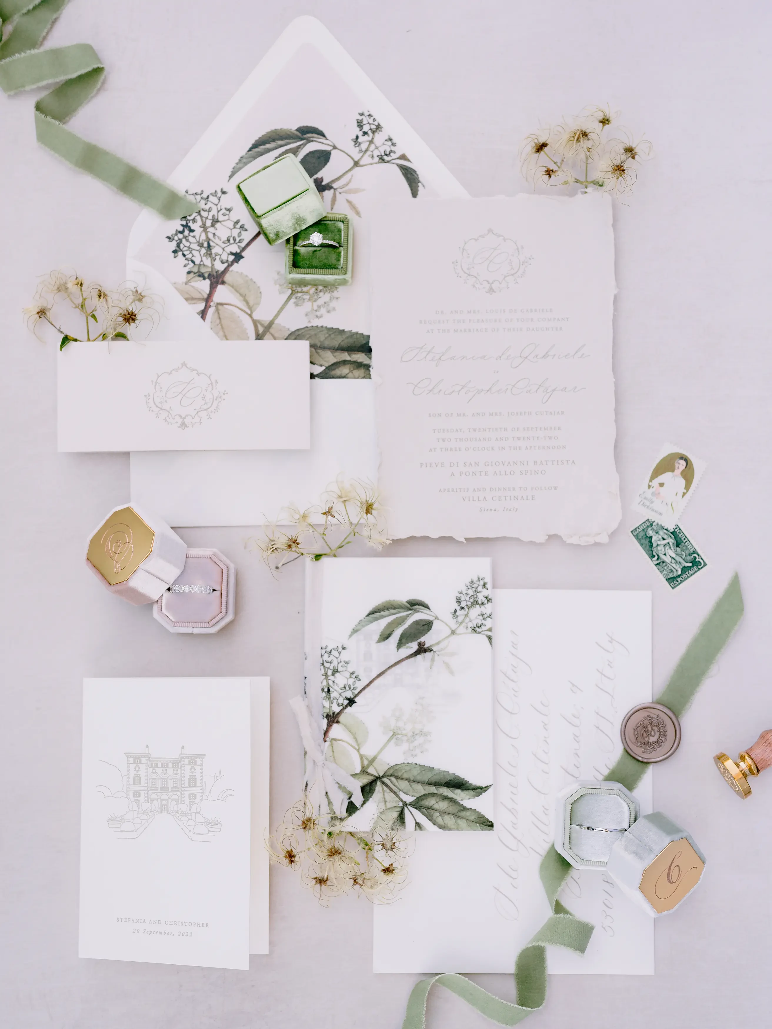wedding Invitations and stationery details in Villa Cetinale