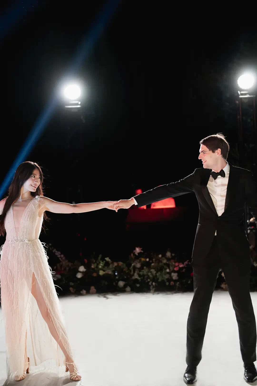 Bride and Groom celebration dance in Villa Cimbrone