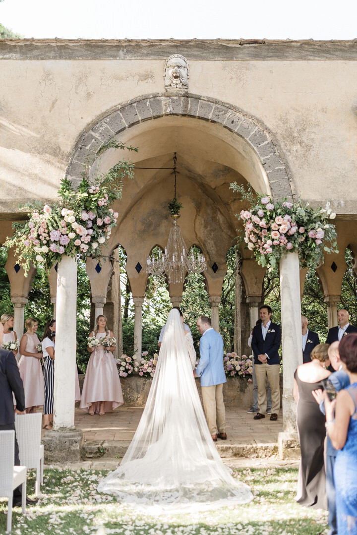 Symbolic wedding at Villa Cimbrone