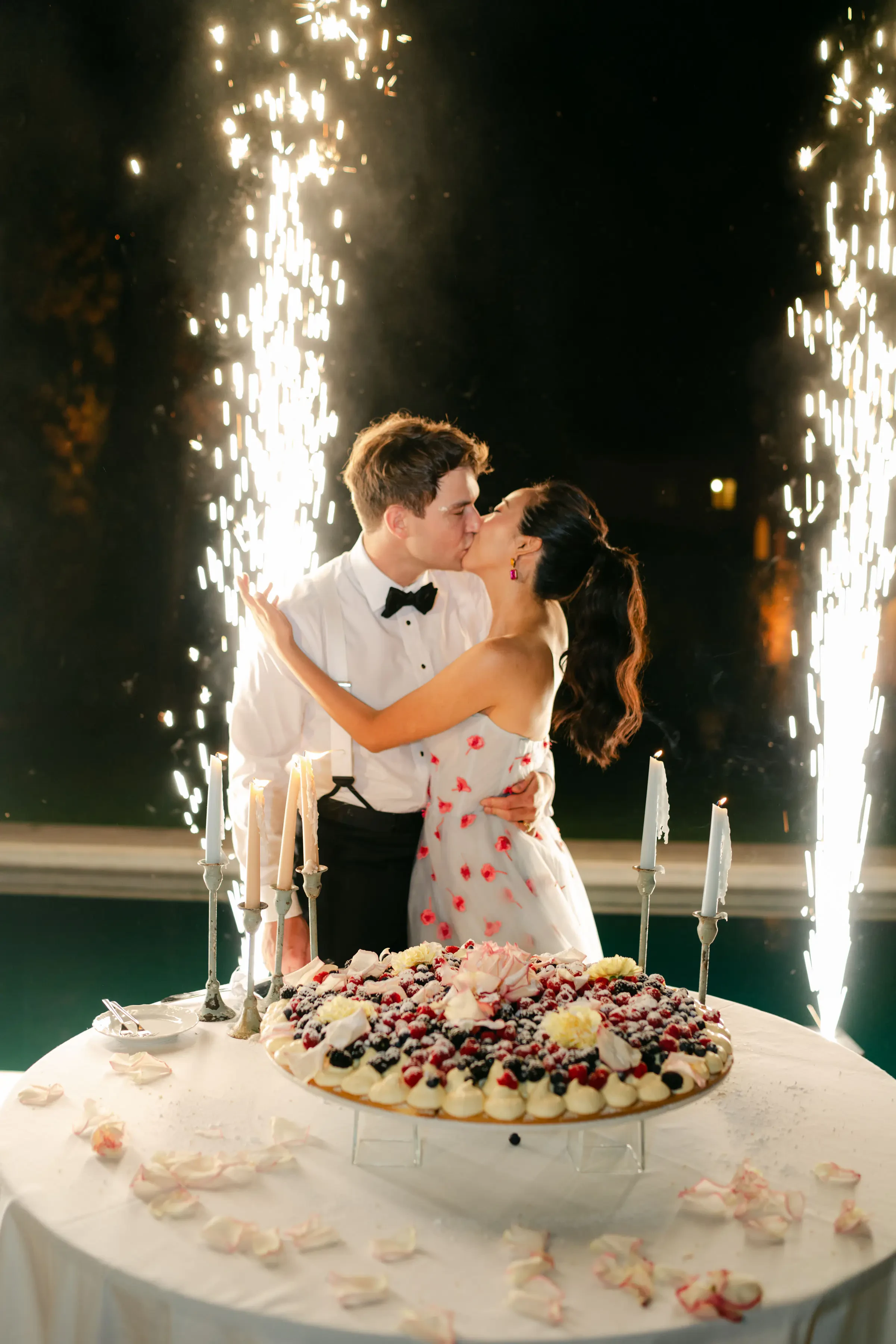 La Foce Tuscany Wedding Cake Cutting Sparklers Kiss
