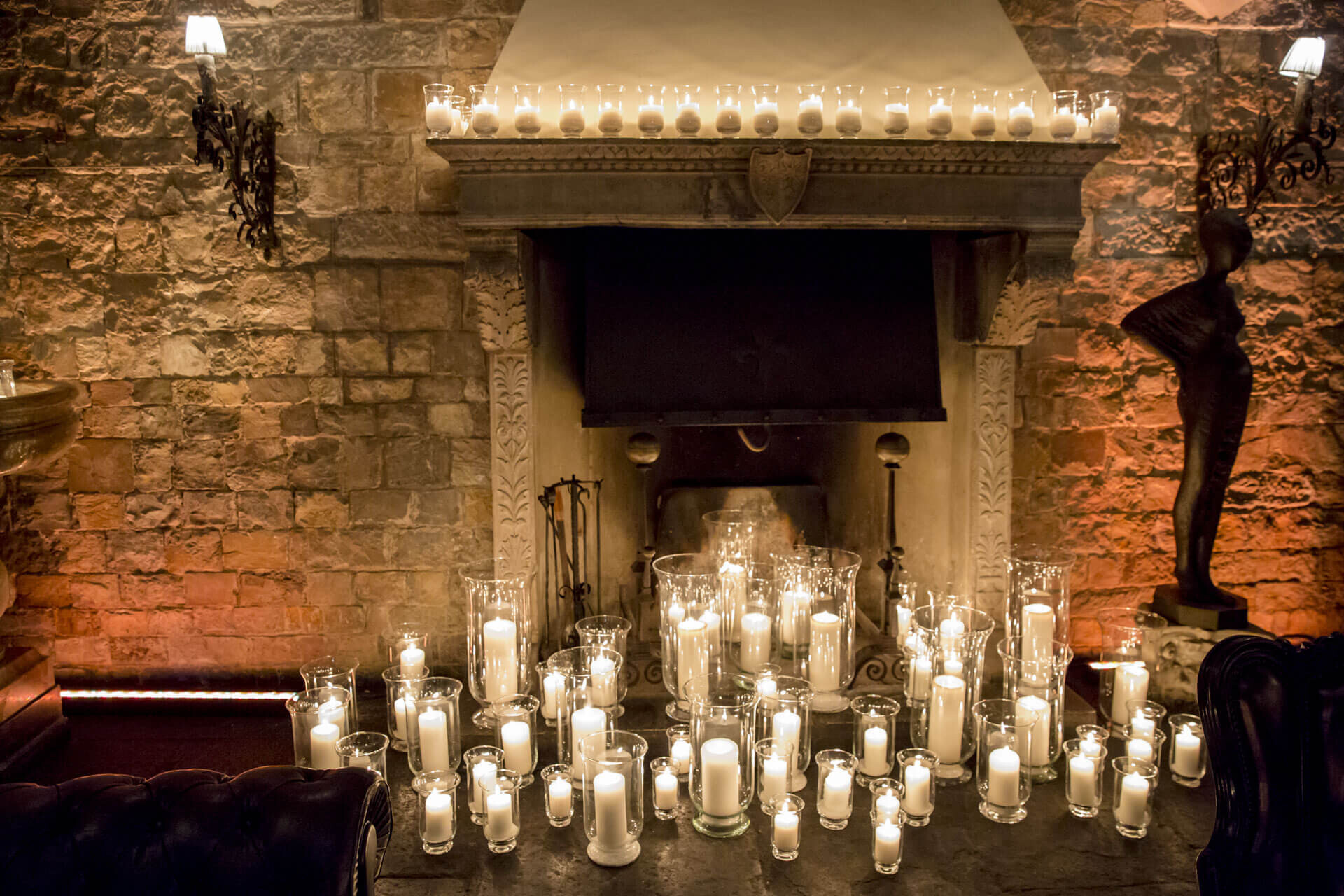 Crazy for candles at Italian weddings