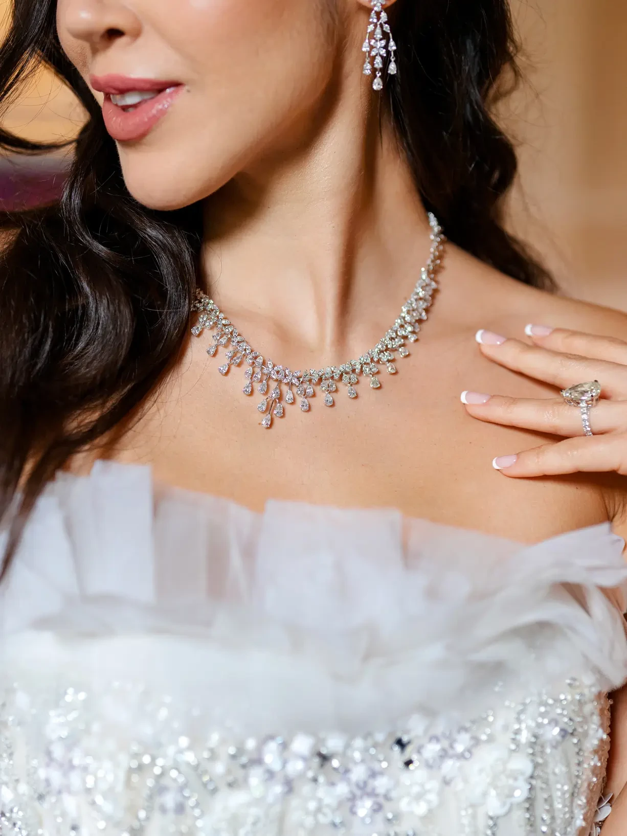 Bride's wedding jewels