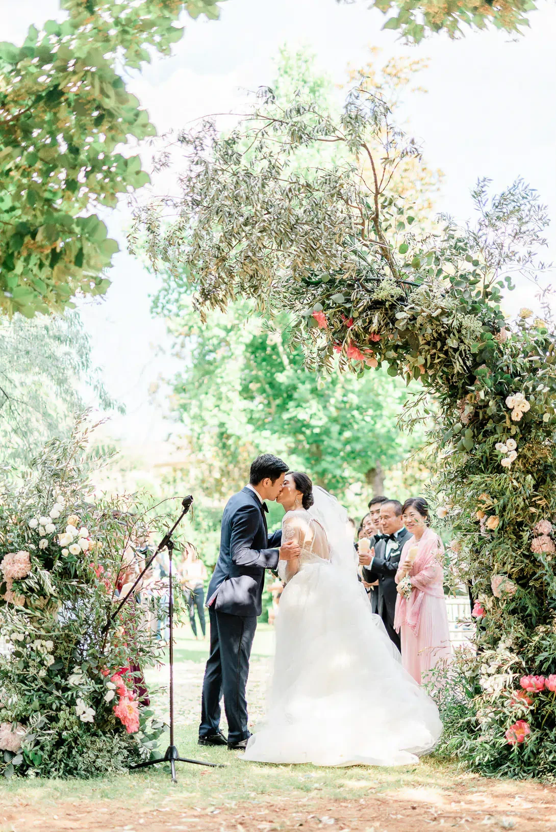 Wedding ceremony in the gardens of Villa Cetinale