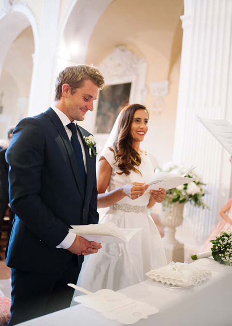Romantic Tuscany wedding at Castle Il Palagio
