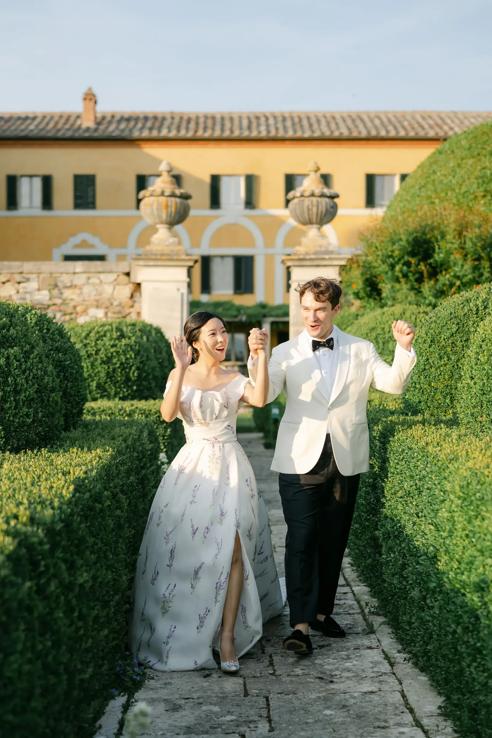 La Foce Tuscany Wedding Bride Groom Garden Walk