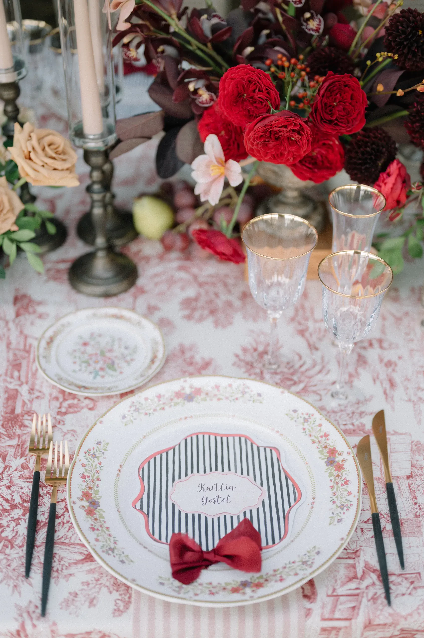 Glamorous Place Setting details