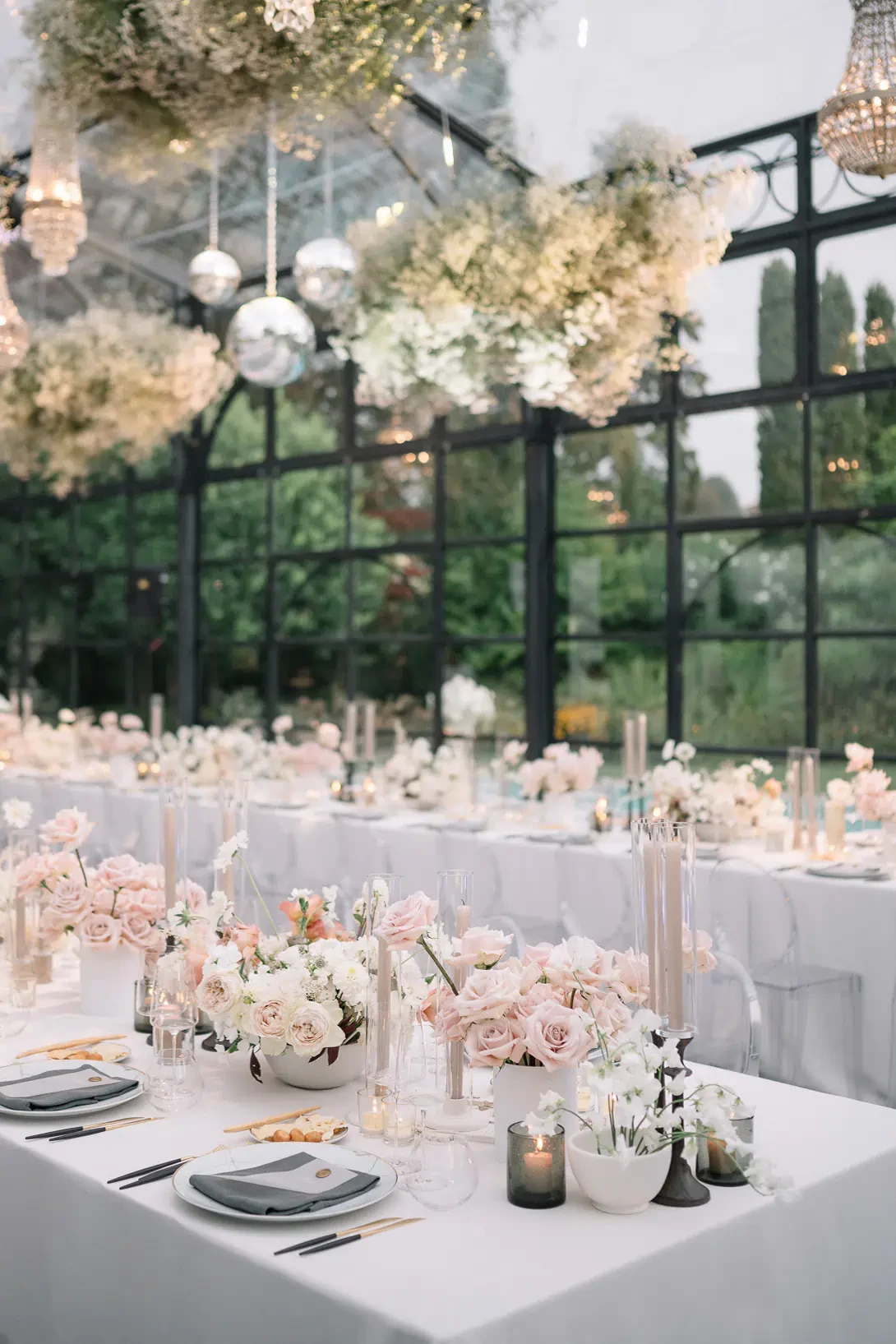 Table setting and floral decorations for wedding banquet