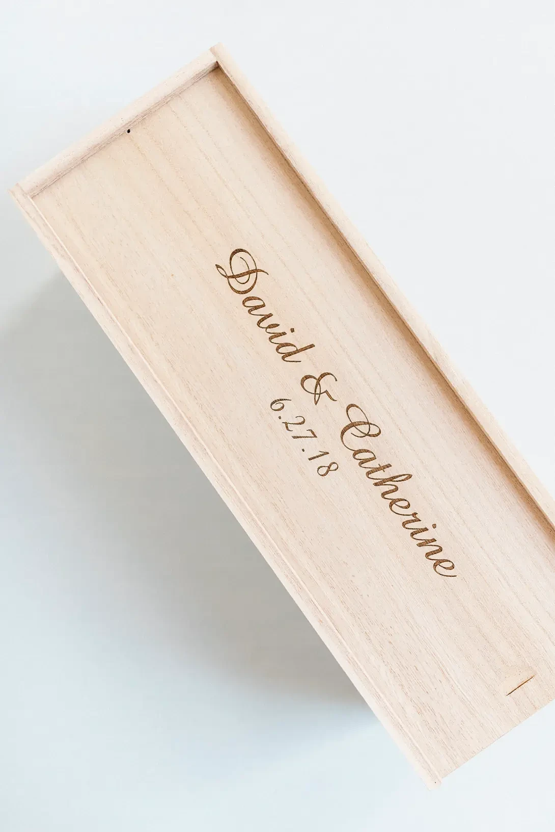Special wine box for wedding in Tuscany