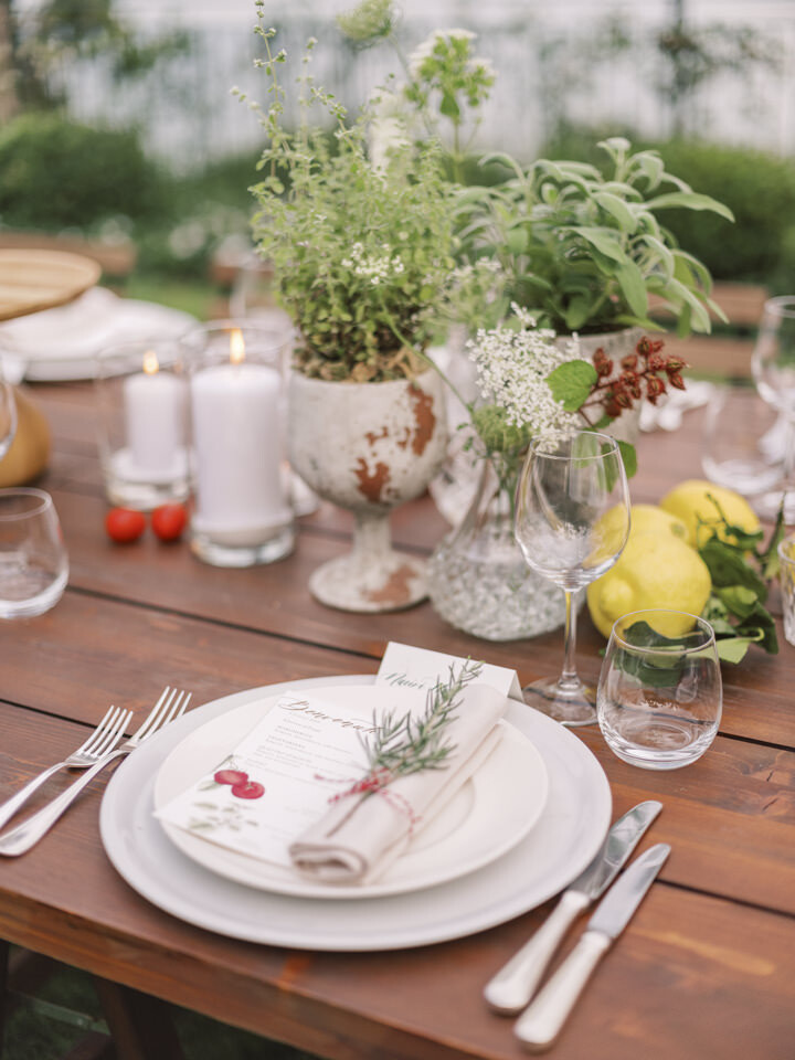Italian decoration with herbs and lemons