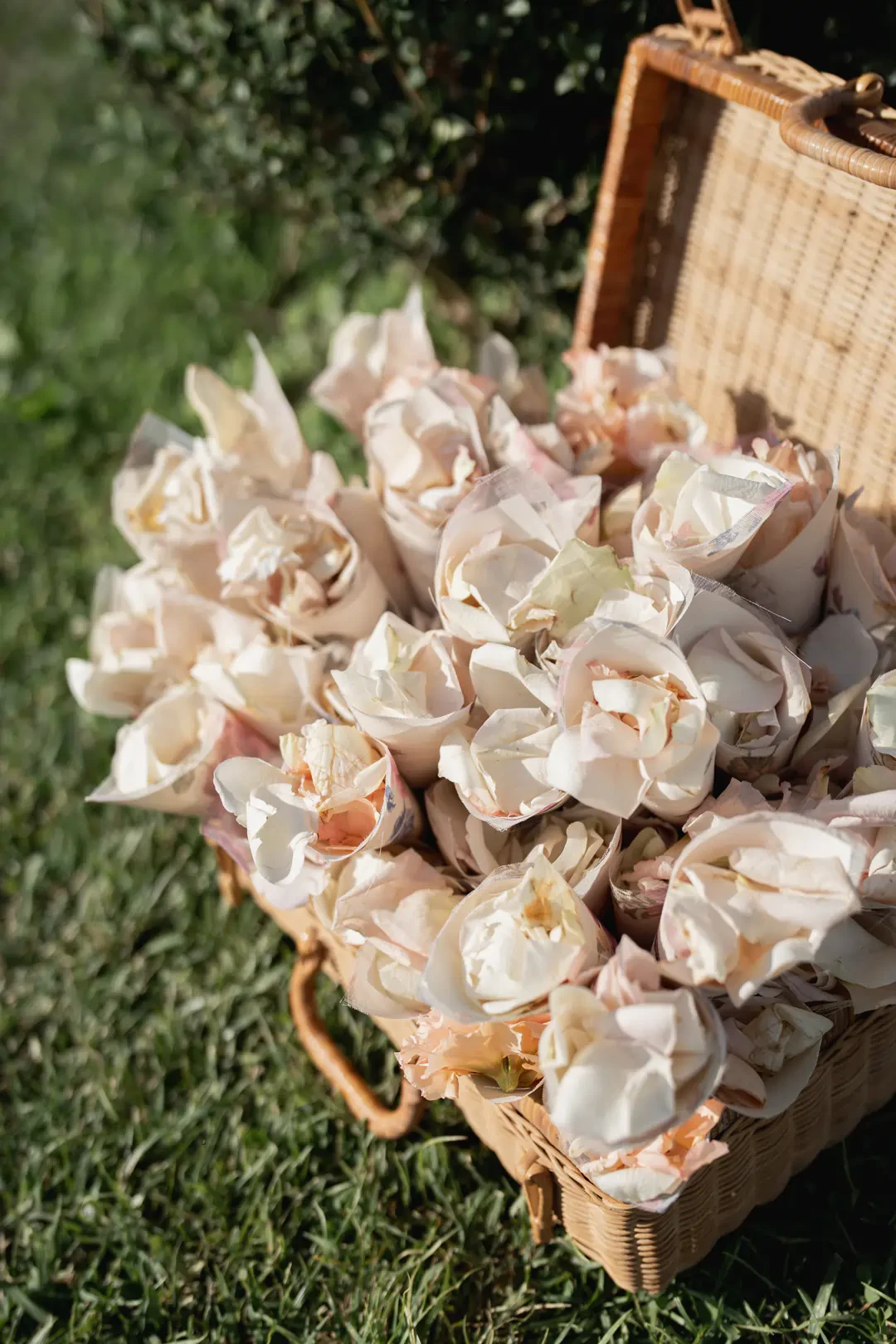flower bouquets for wedding guests in Villa Cimbrone