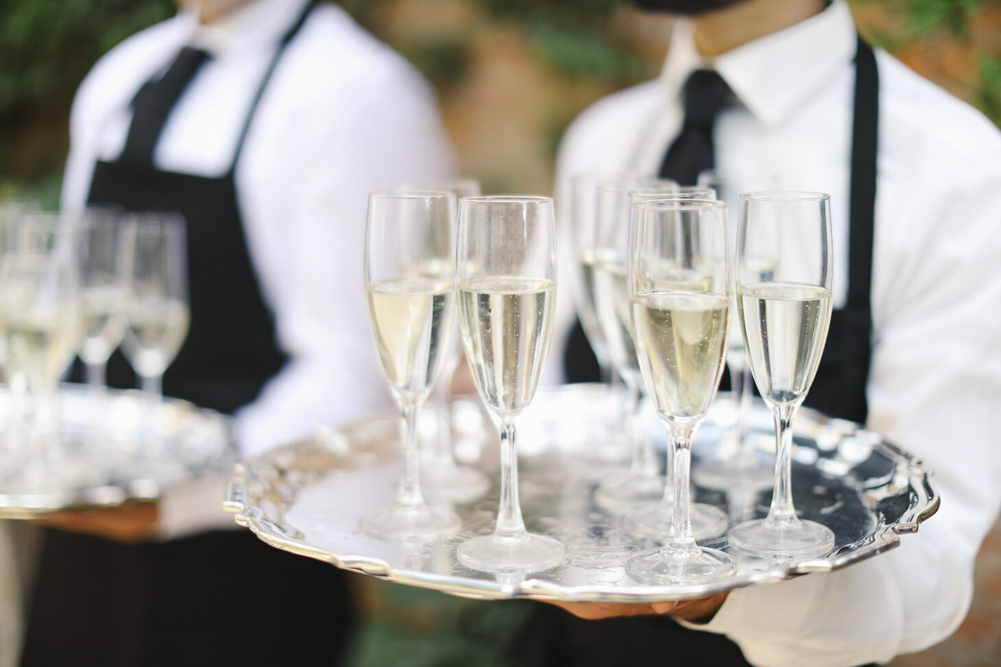 Sparkling wine for wedding toast