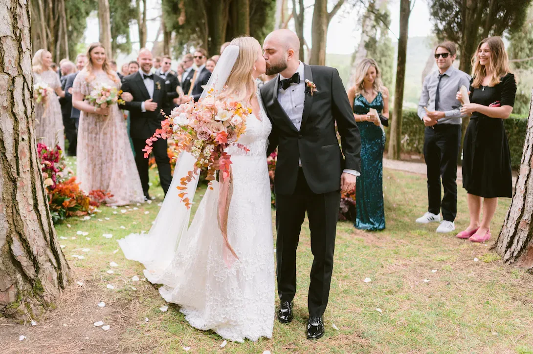 End of wedding ceremony in Tuscany