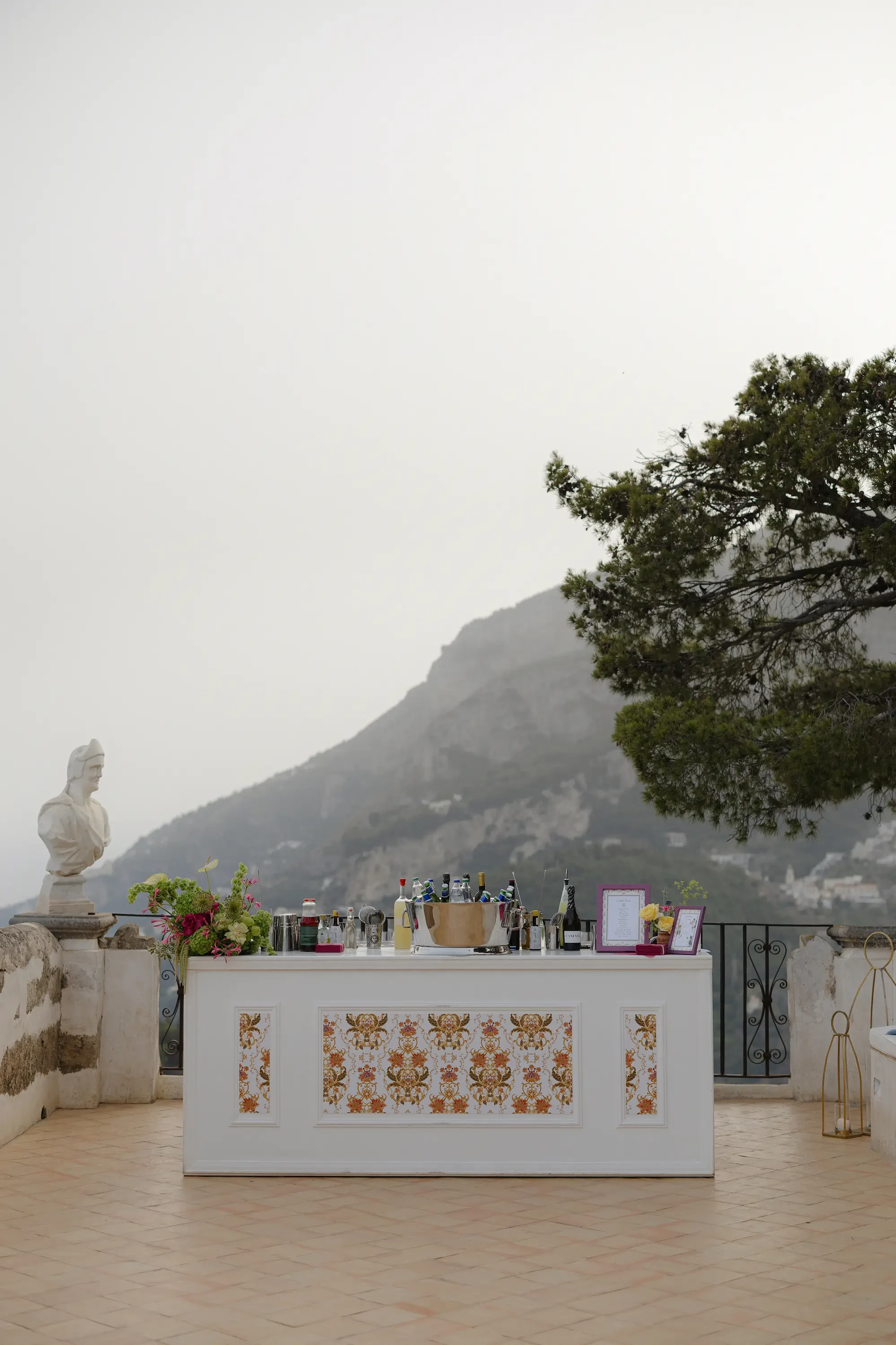 Villa Cimbrone Terrace Wedding Bar Setup