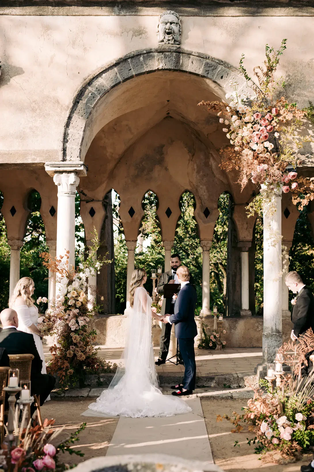 Symbolic wedding at Villa Cimbrone