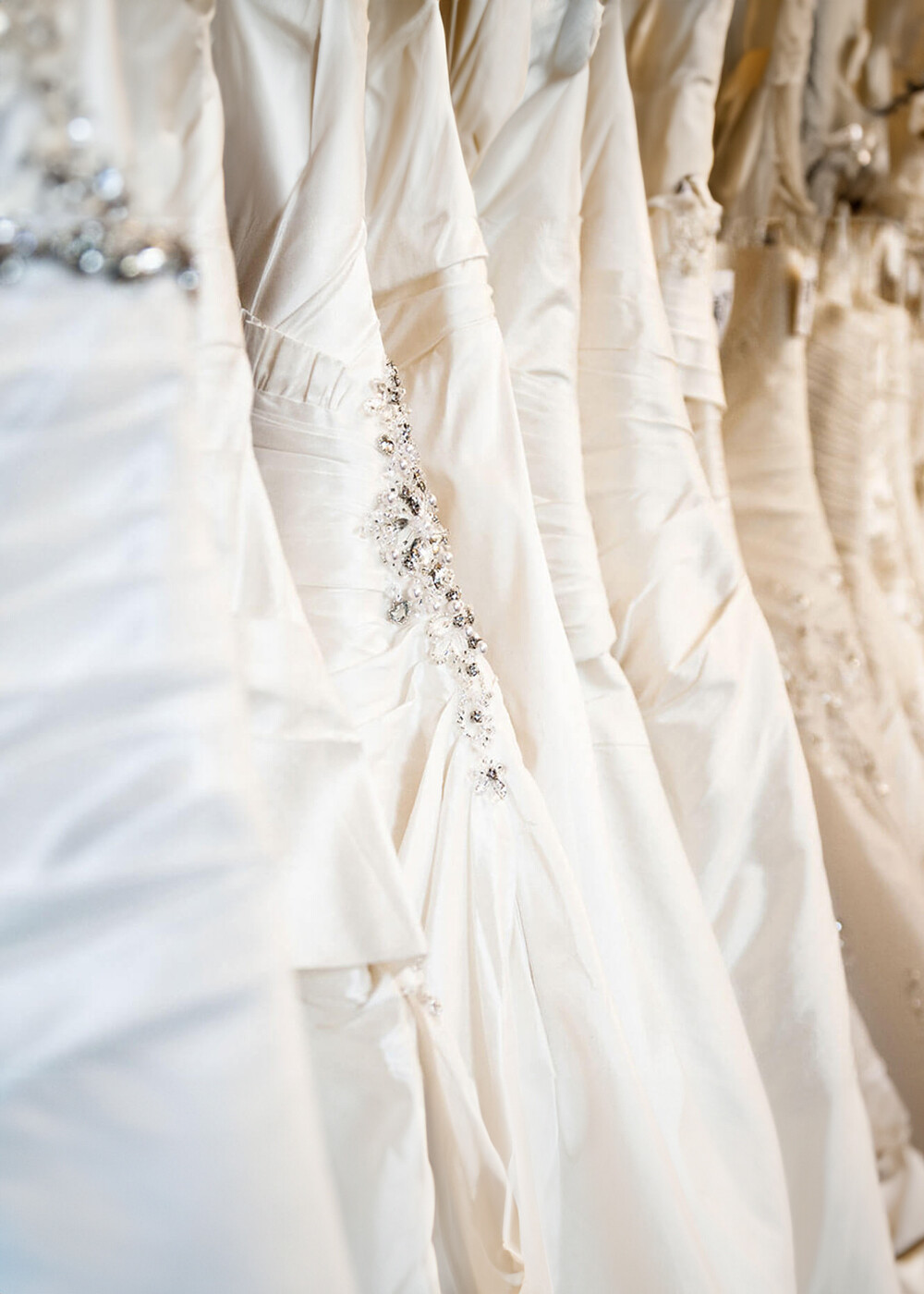 Wedding Planning Checklist: 1 year before
