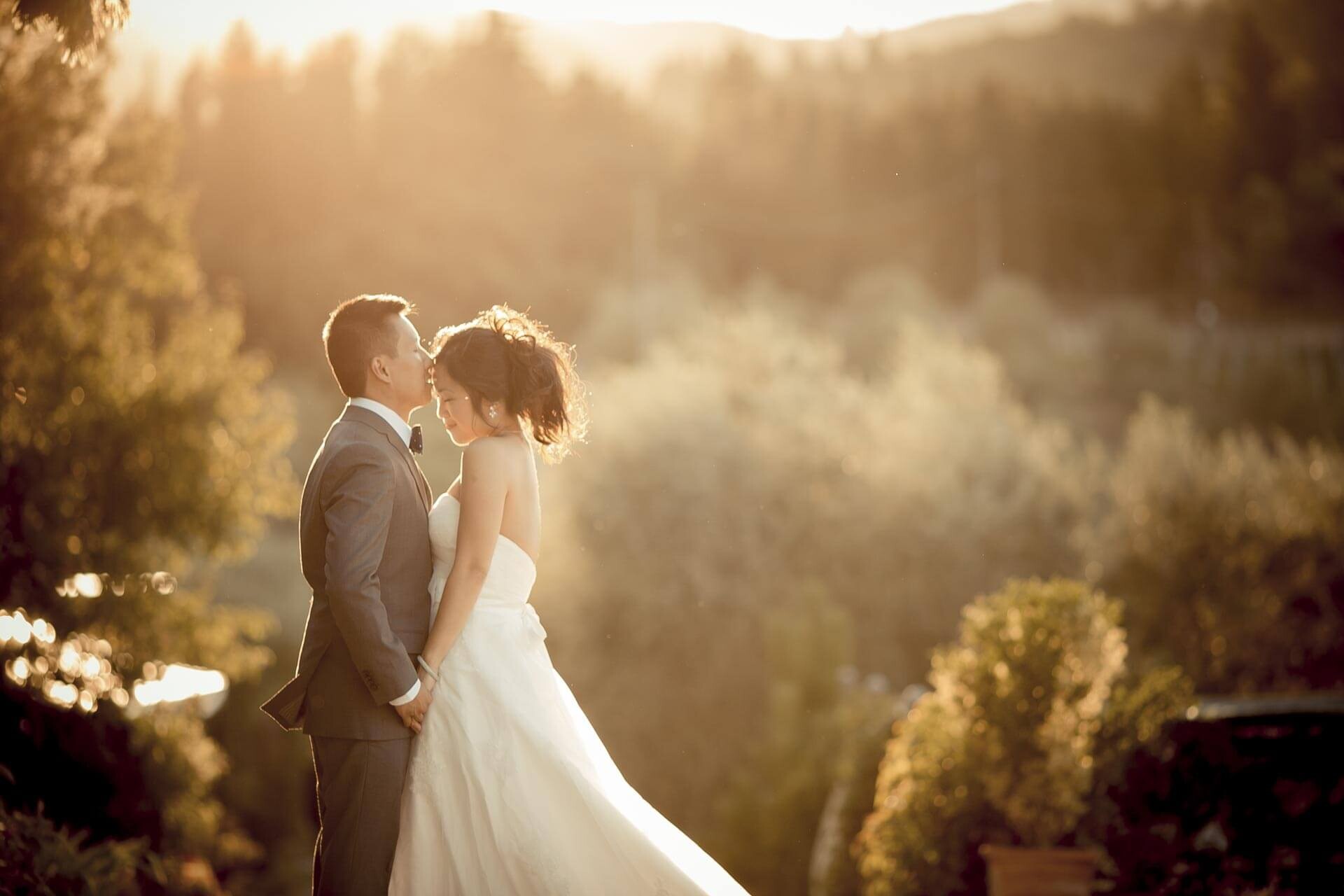 Low Budget Italy Wedding for Elopement and Small Wedding