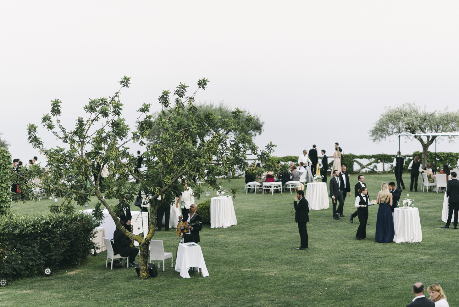 Wedding cocktail on a terrace in the gardens of Villa Cimbrone