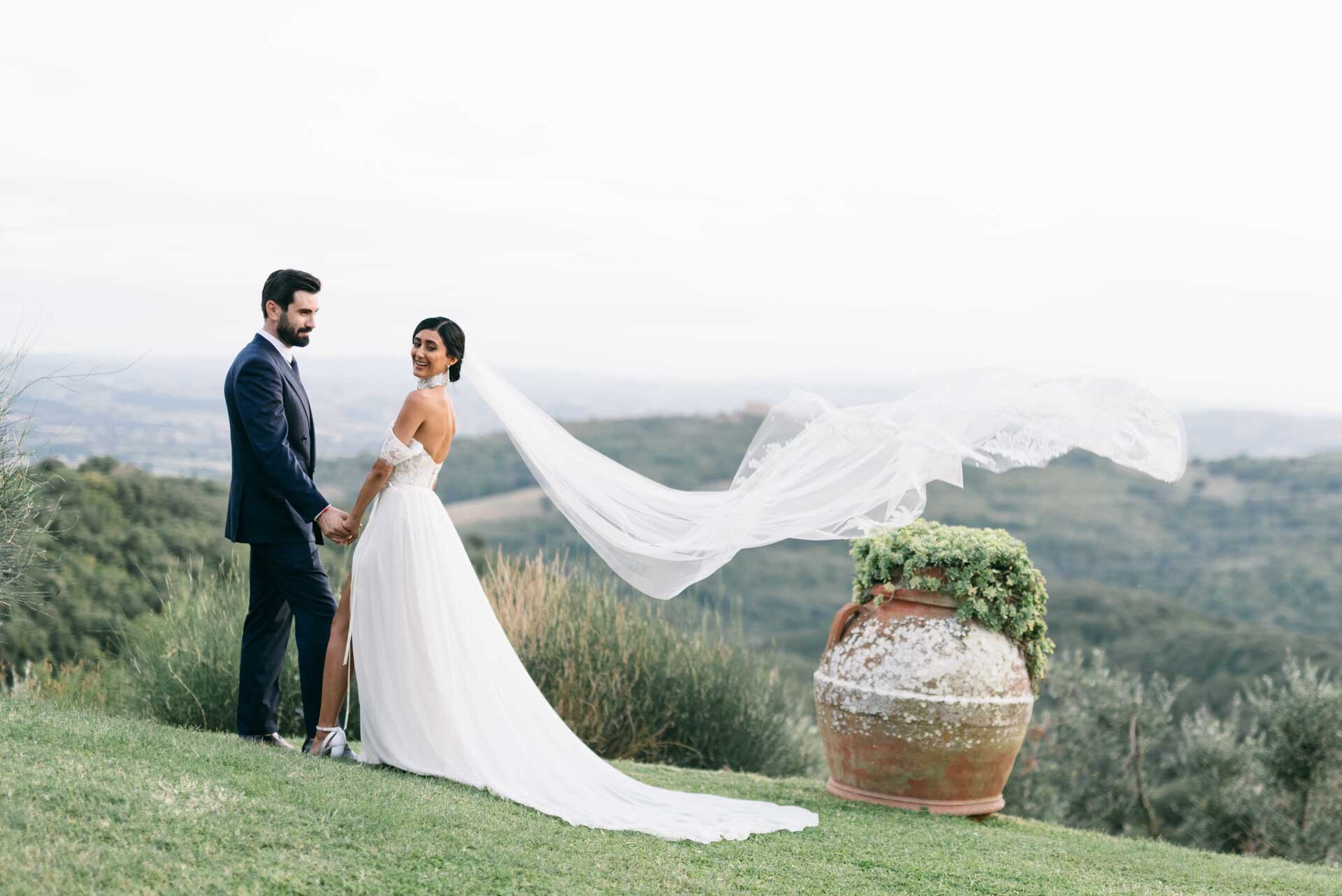Tuscany Wedding at Castello di Vicarello