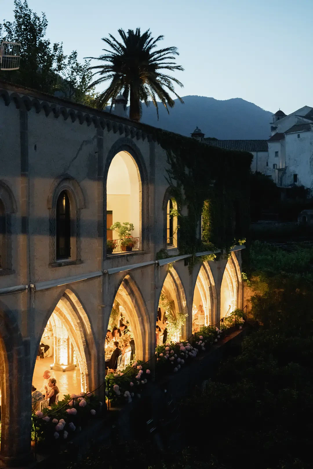 Outside view of Villa Cimbrone at night