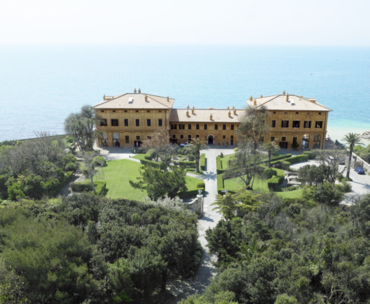 Seaside Weddings at La Posta Vecchia near Rome