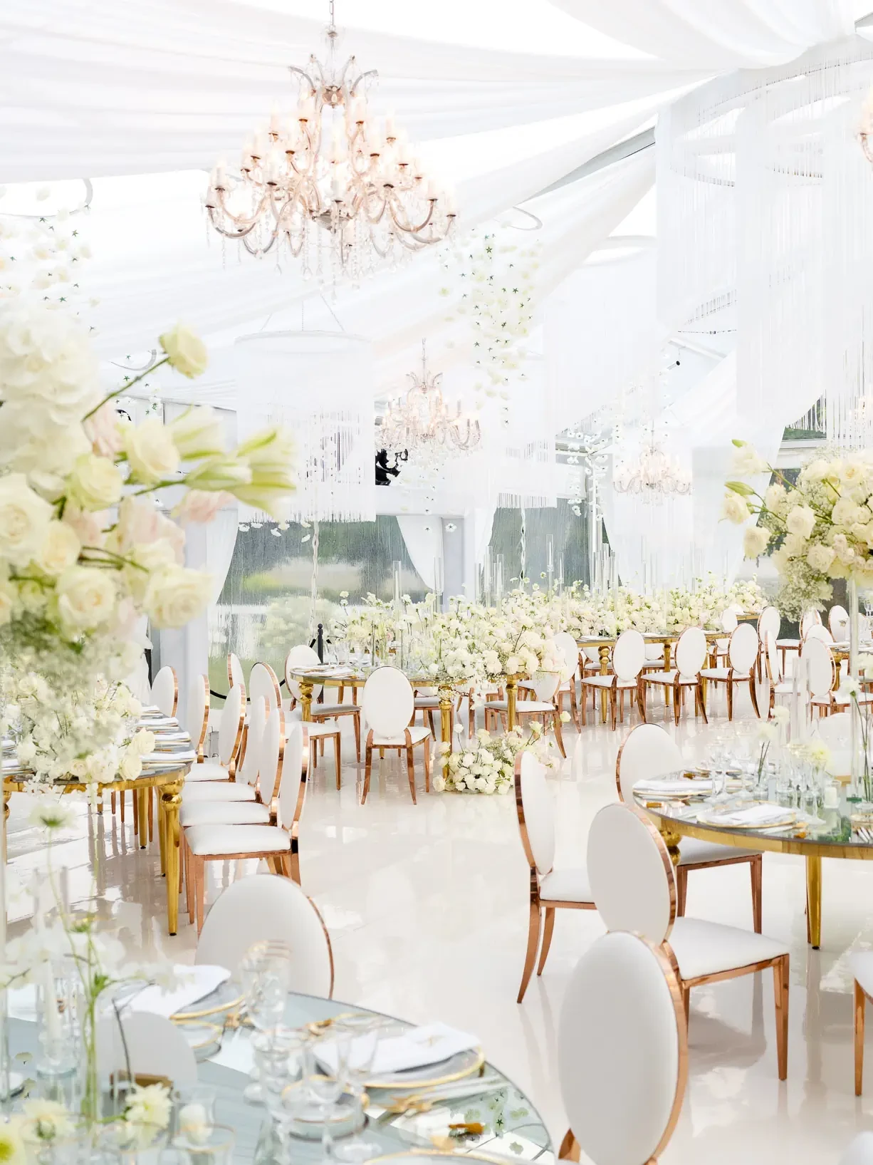 Wedding Round Table setting with floral decorations
